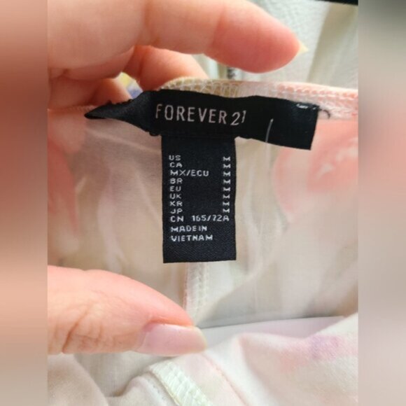 FOREVER 21 Pink Green Tropical Floral Vacation Summer Stretch Romper Jumpsuit - Picture 10 of 13